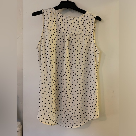 Maurices Button Down Dotted Tank Top Size L - Picture 2 of 9